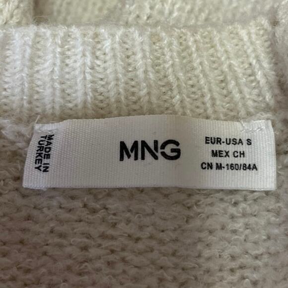 MNG Cream Crew Neck Knit Oversized Minimalist Cozy Pullover Sweater Top Size S - Picture 3 of 4